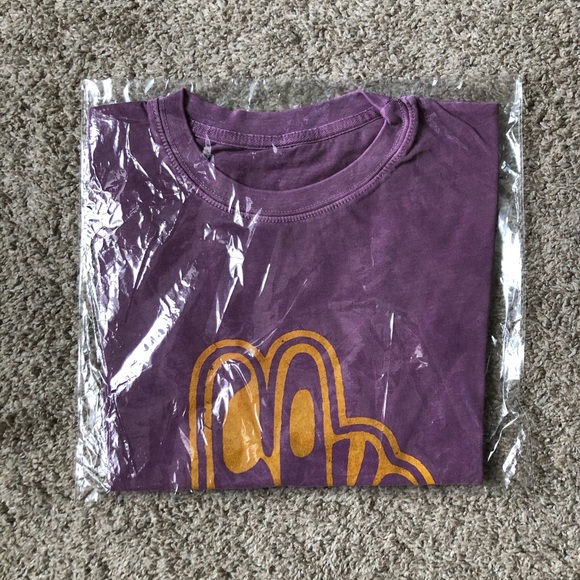 Revice Denim Cropped Tee - Picture 6 of 6